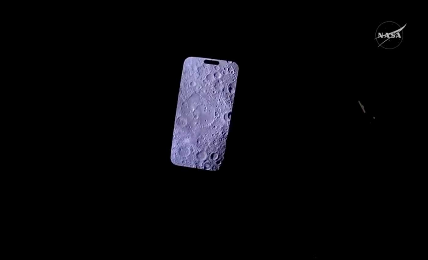 Artemis II-astronaut zet al onze iPhone-maanfoto's te schande