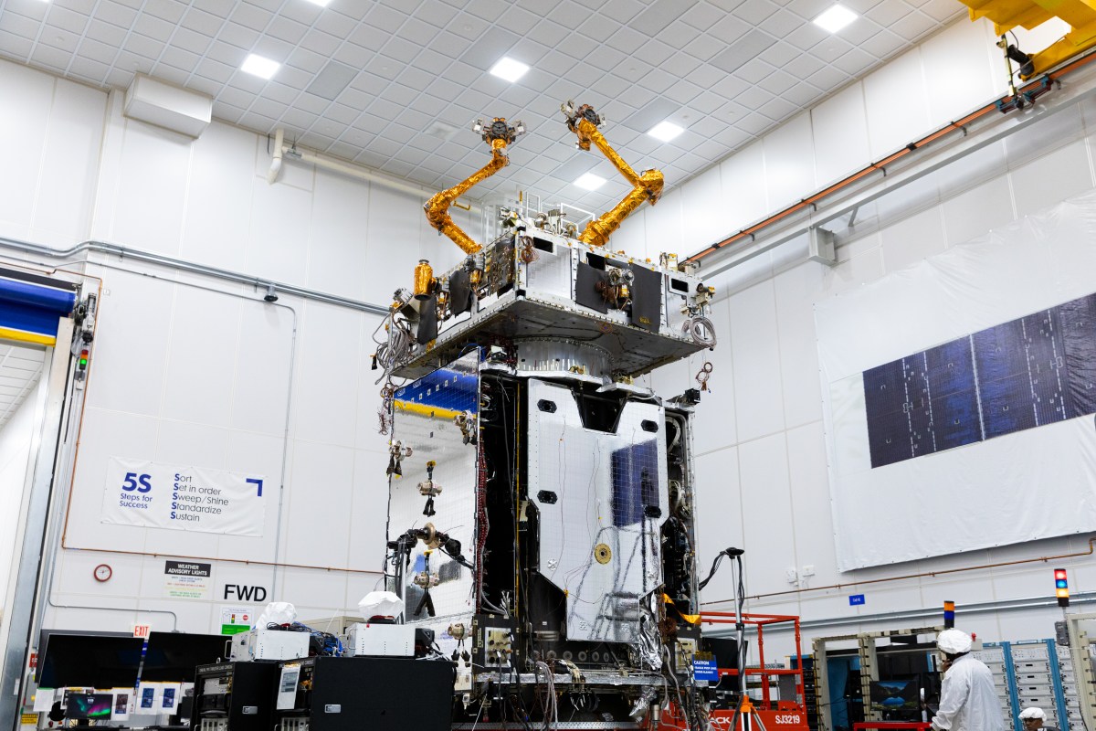De robotruimtemonteur van Northrop is een nieuwe manier om satellieten langer aan het werk te houden