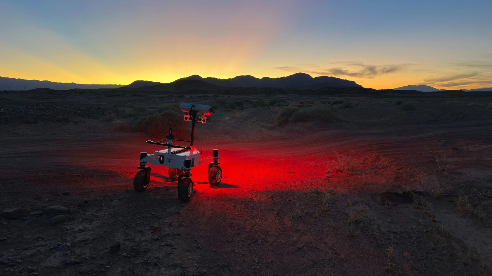 NASA test een rover die sneller kan rijden en zijn wielen kan optillen om obstakels te beklimmen