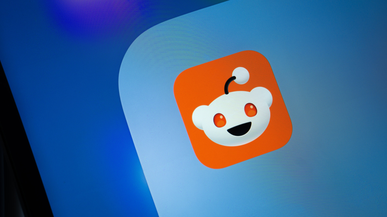 Reddit experimenteert met video- en audioversies van berichten