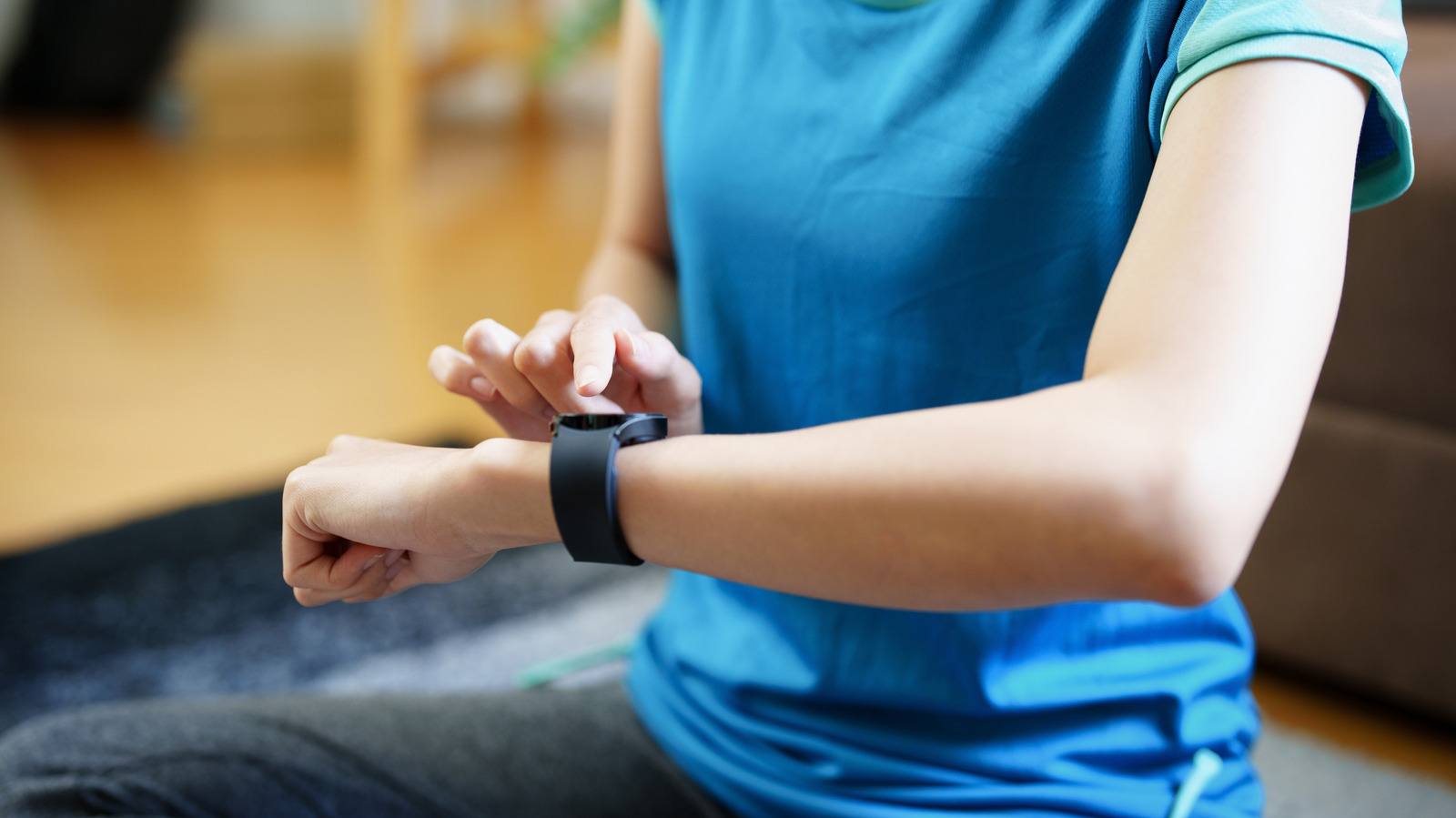 Smartwatch versus slimme ring voor het volgen van uw gezondheid: het verschil tussen deze twee wearables