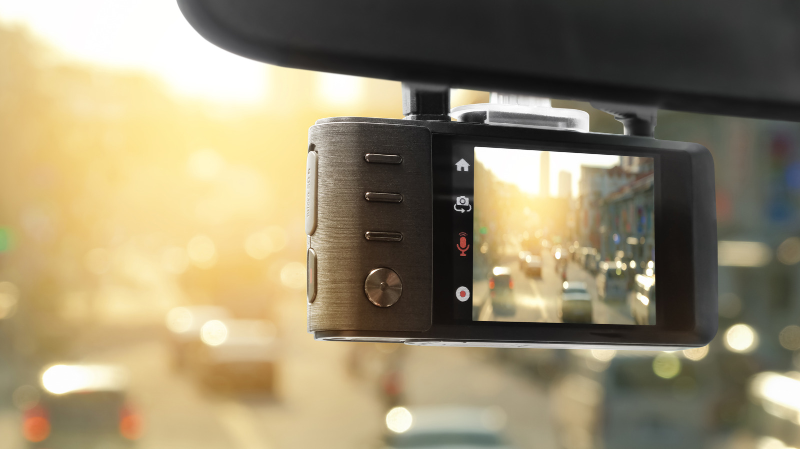 De dashcam van uw auto kan in sommige staten illegaal zijn. Zo kunt u dit controleren
