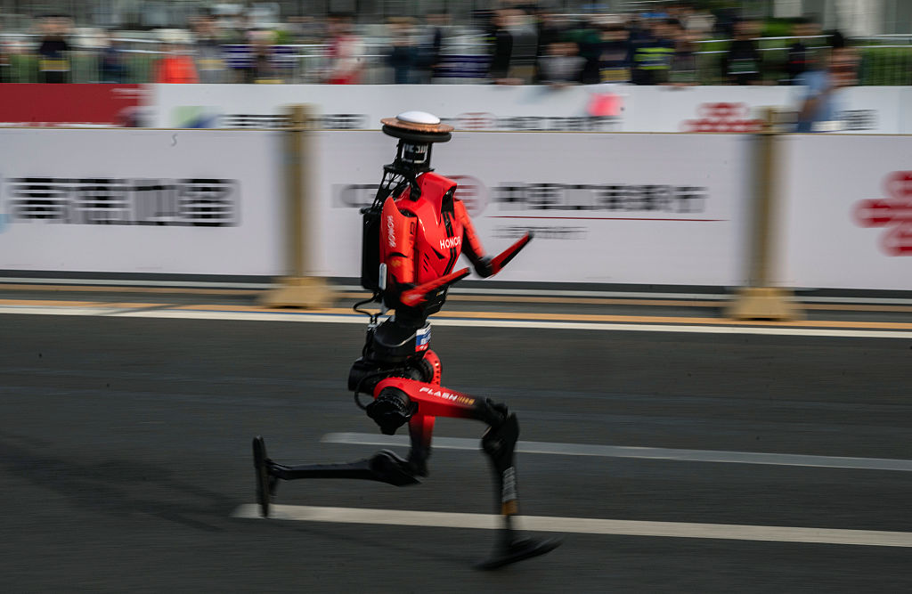Robots hebben menselijke records gebroken tijdens de halve marathon van Peking
