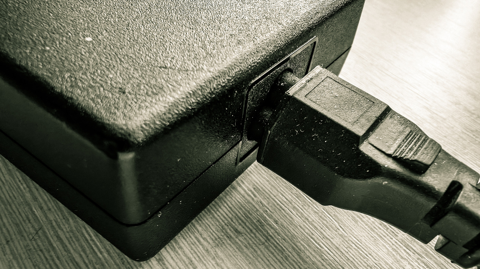Waarom omvangrijke laptopladers tot het verleden behoren