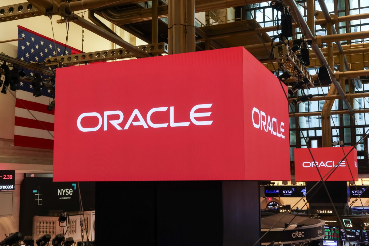 Oracle waarschuwt voor een beveiligingsbug die hackers hebben misbruikt om inbreuk te maken op meer dan 100 bedrijven
