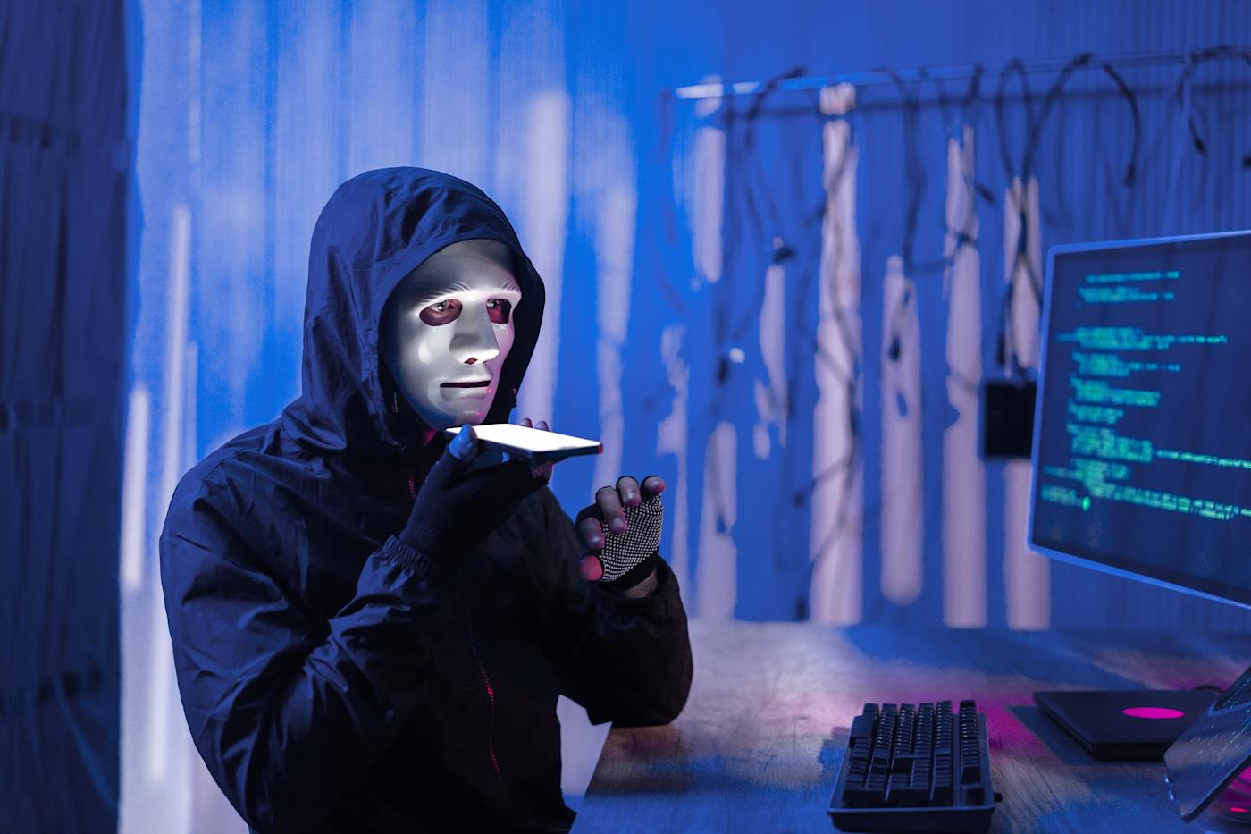 De FTC zegt dat Amerikanen in 2025 minstens 2,1 miljard dollar hebben verloren door oplichting op sociale media