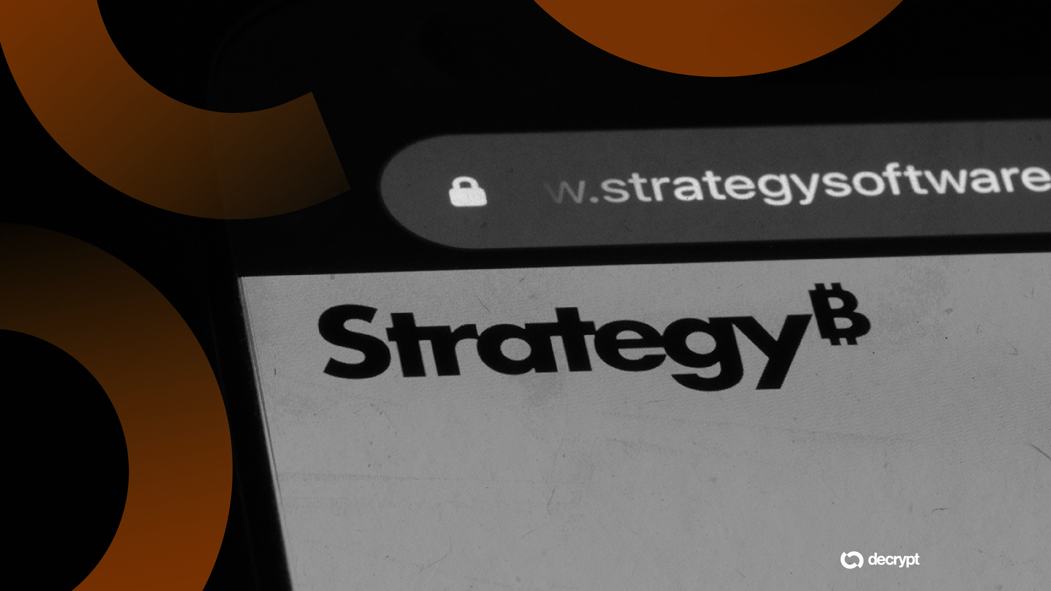 Strategie Bitcoin-verkoop 'Meestal lawaai', zegt Standard Chartered, terwijl hij een BTC-oproep van $ 100.000 houdt