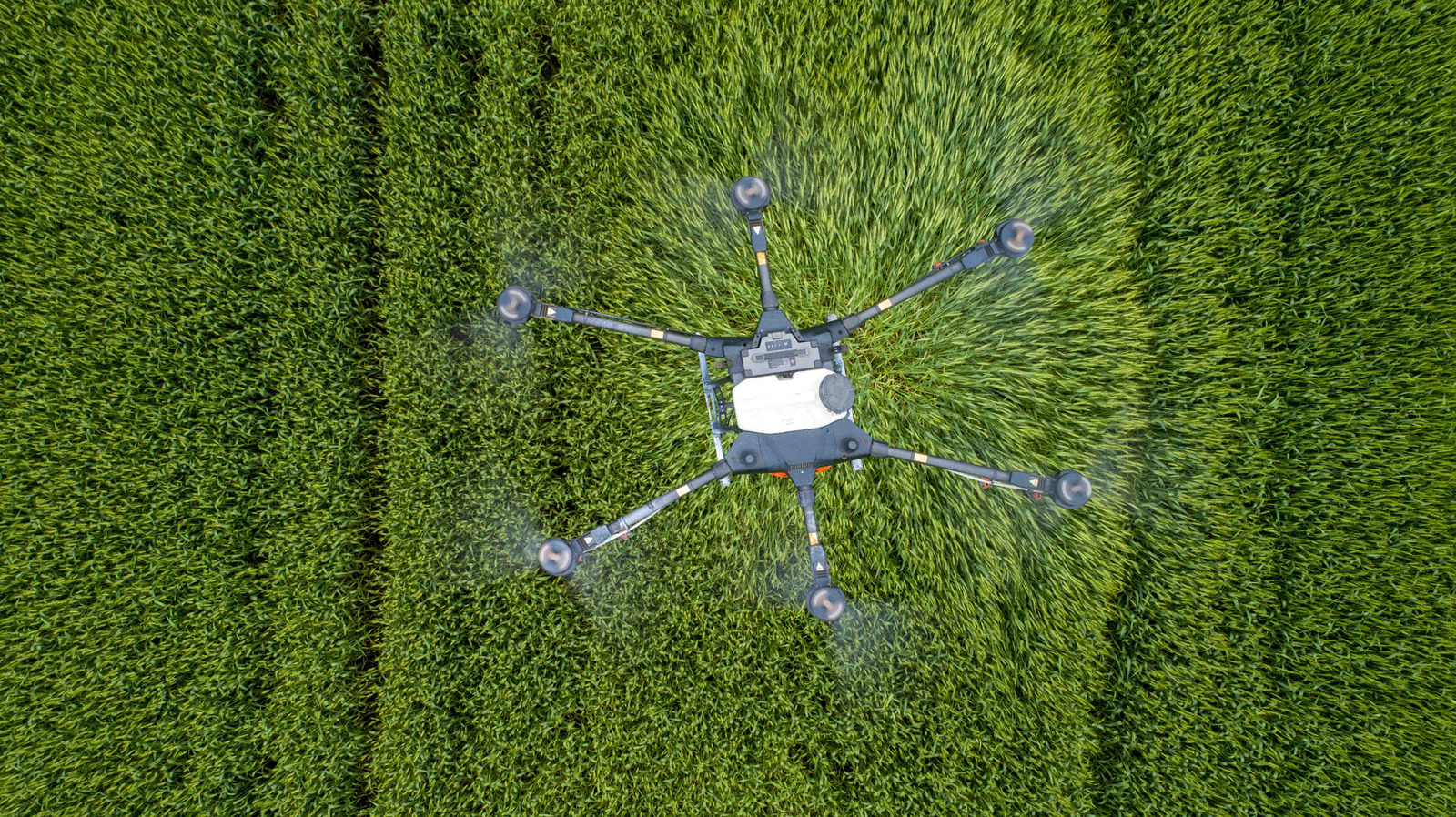 Trump voert een tarief van 100 procent in op zware en ‘gevoelige’ drones