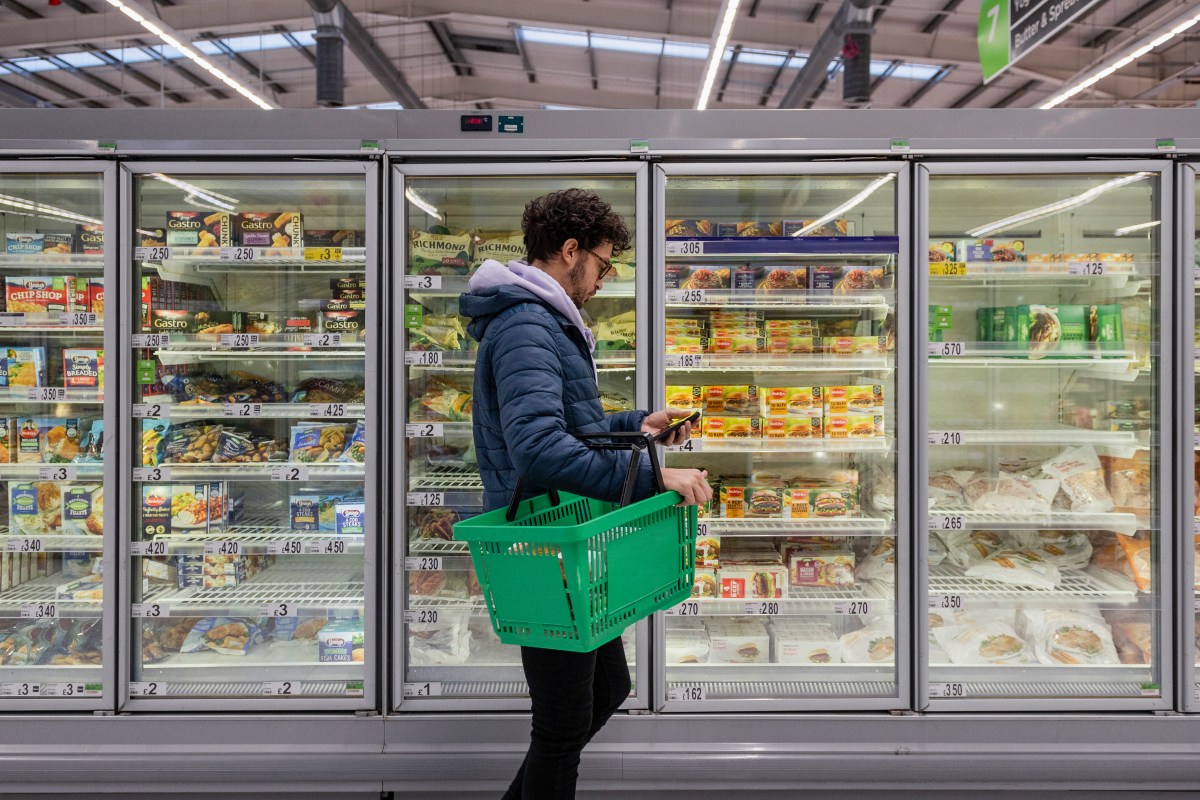 Barocal kan je eten en drinken koelen door een stuk plastic kristallen uit te knijpen