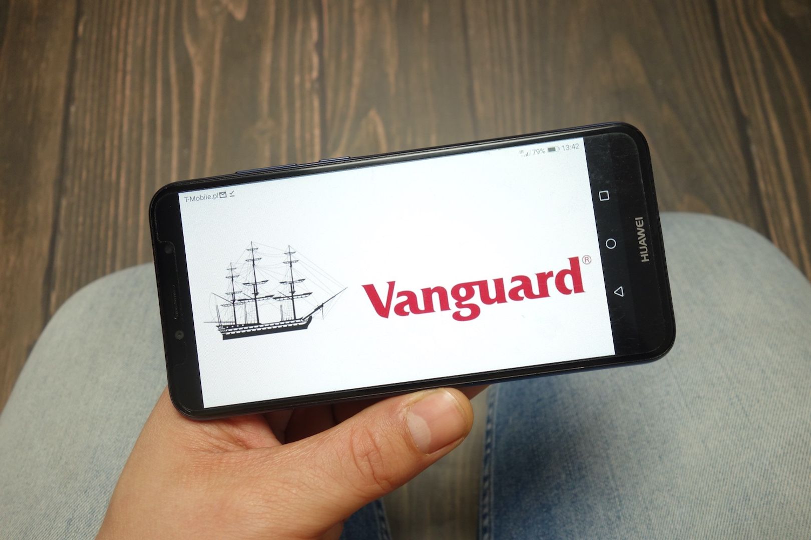 Vanguard opent zoektocht naar leider in digitale activa als teken van evoluerende cryptostrategie