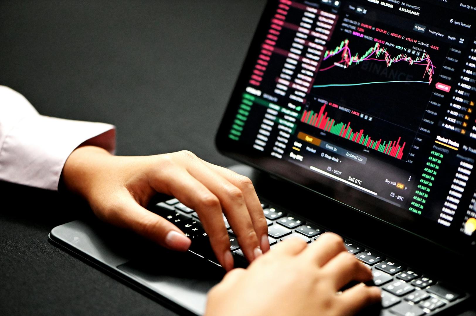De tokenized aandelenhandel steeg in juli met 288%, maar één QQQ-token zorgde voor het grootste deel