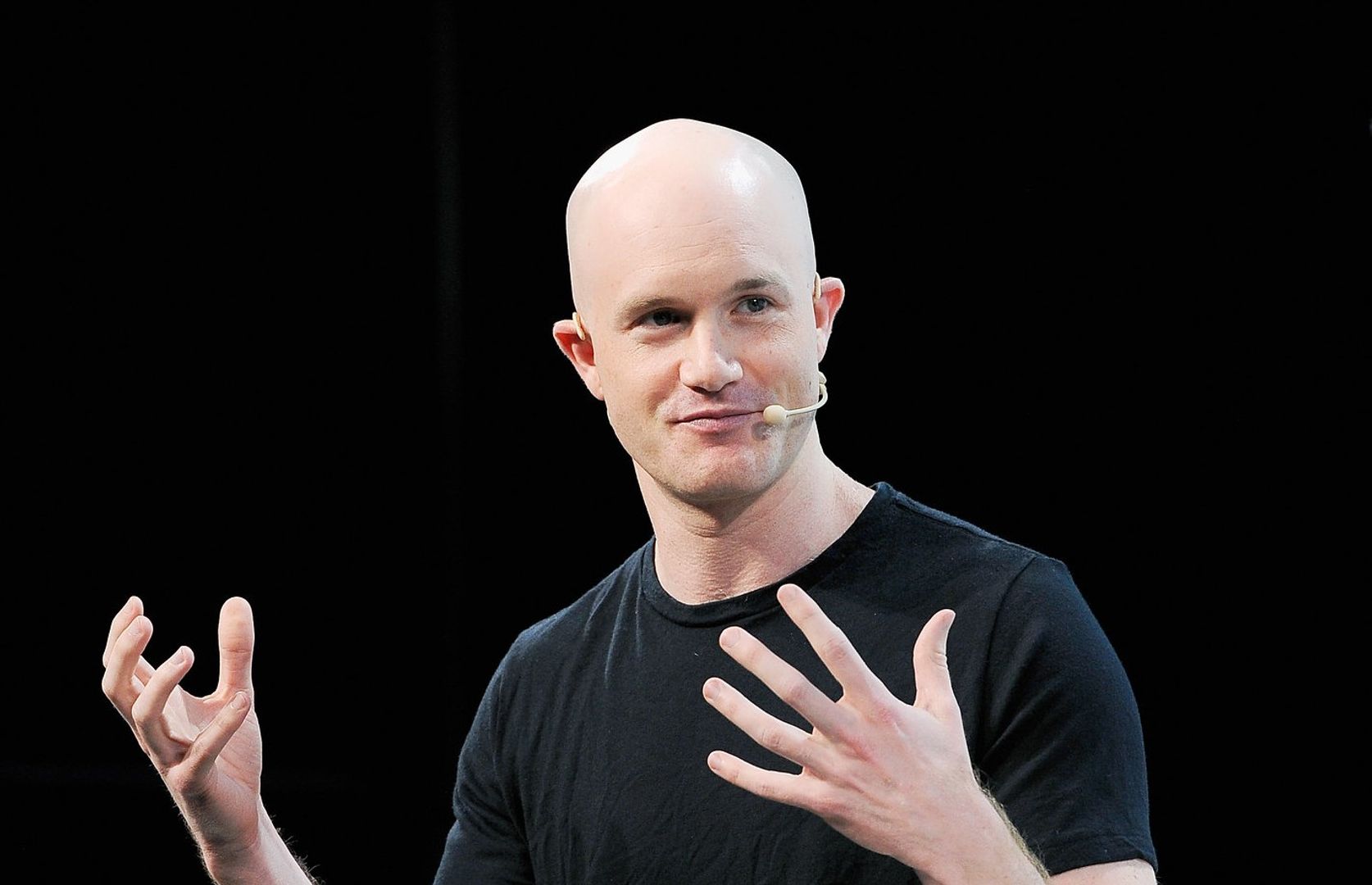 Hier ziet u hoe Coinbase van plan is de cryptocrisis te overleven door zijn afhankelijkheid van handelskosten te laten varen