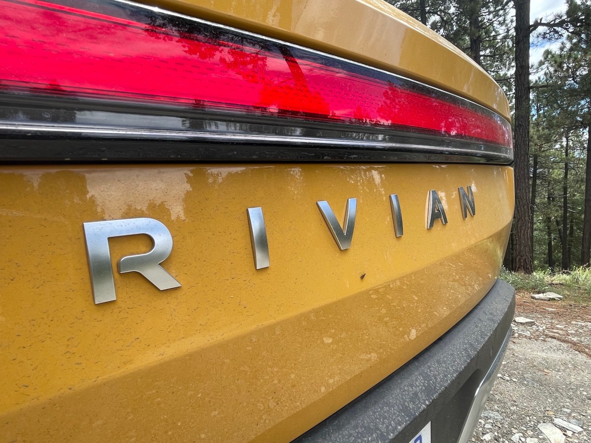 Rivian-eigenaren dienen een rechtszaak in wegens valse beloften over zelfrijdende functies