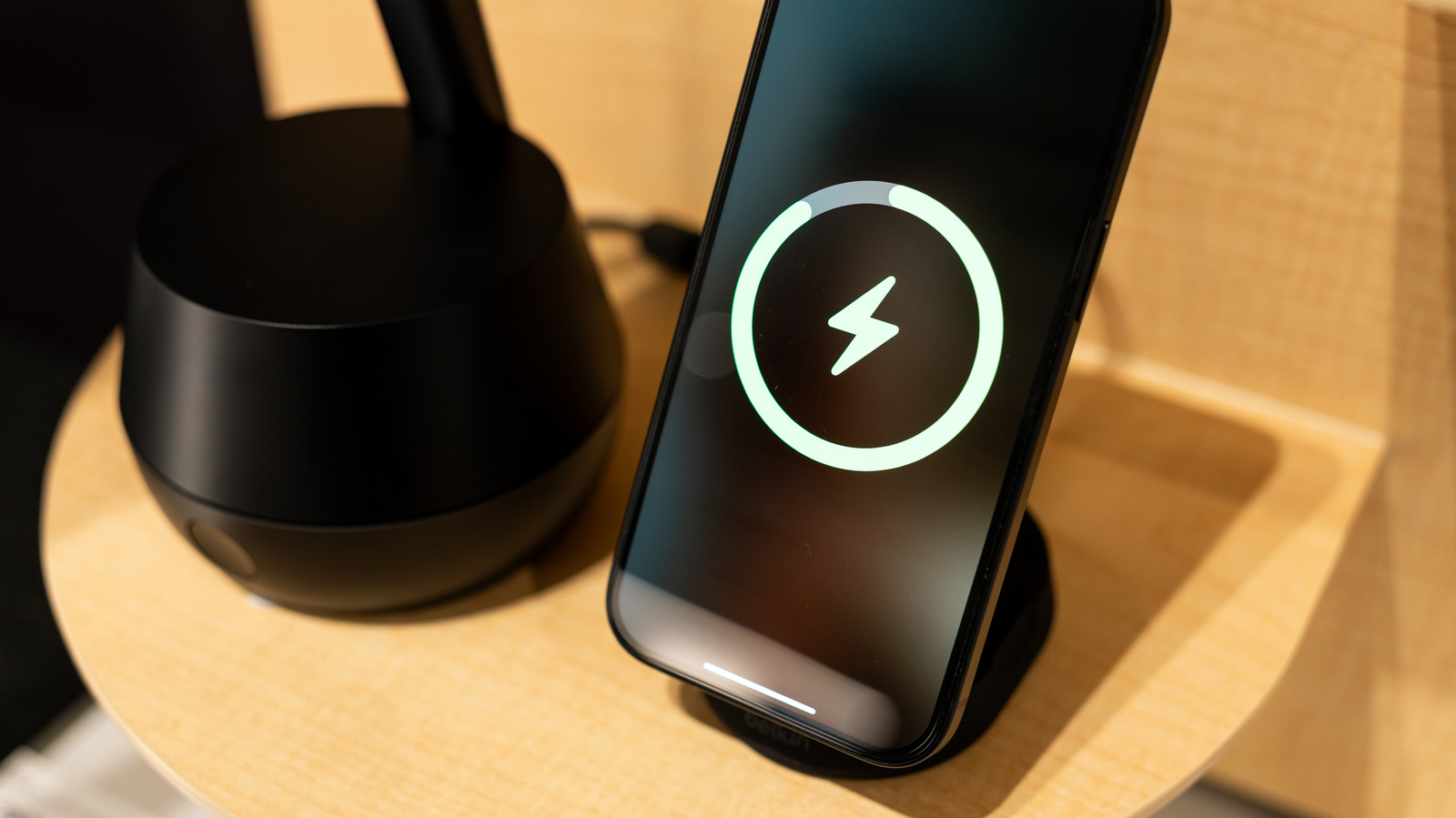Wat is het verschil tussen Android's Qi2 en Qi2.2 draadloos opladen?