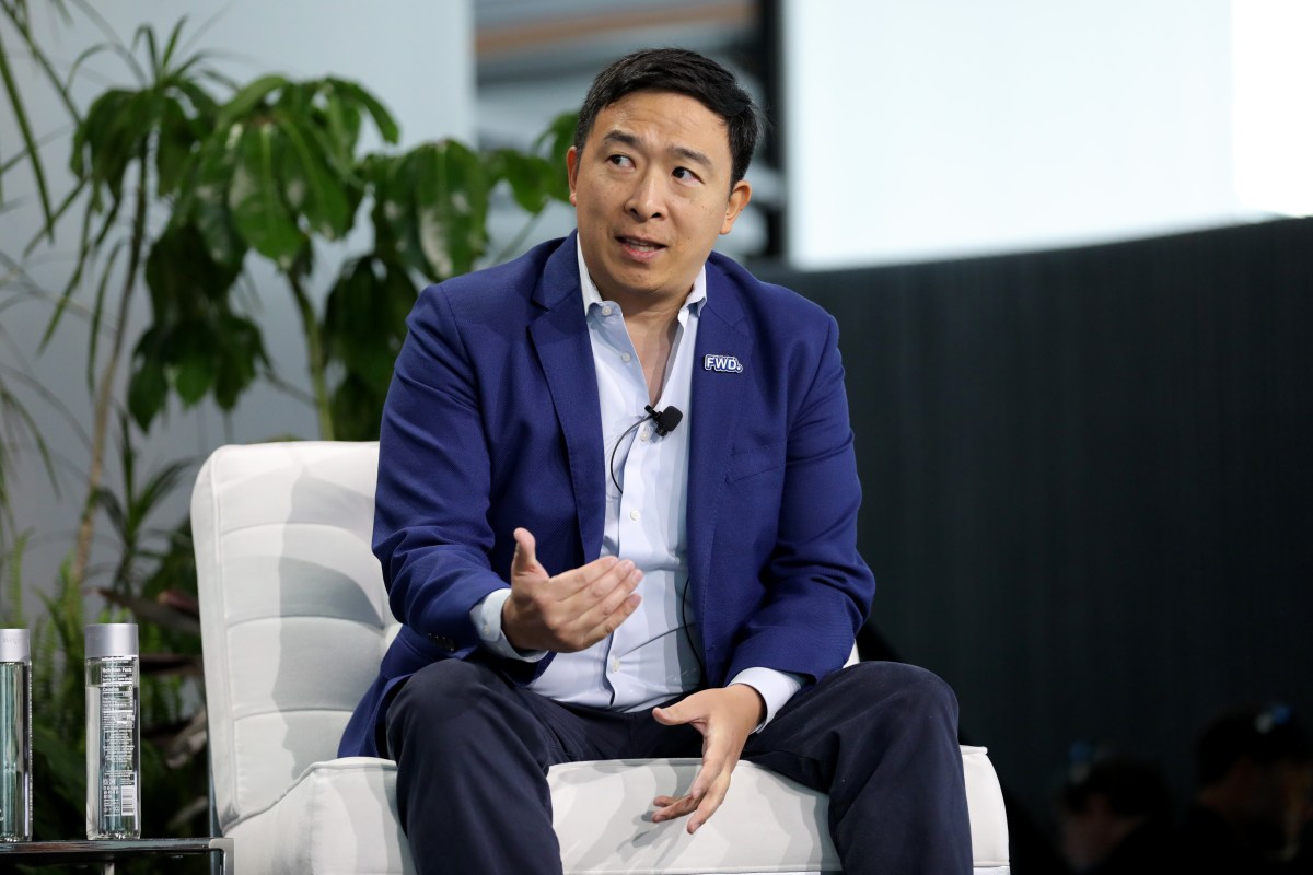 Andrew Yang denkt dat de volgende grote startup-mogelijkheid het verlagen van de kosten van levensonderhoud is