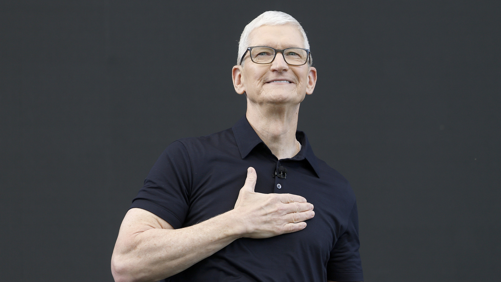 Tim Cook zegt dat prijsstijgingen voor Apple 'onvermijdelijk' zijn vanwege geheugenproblemen