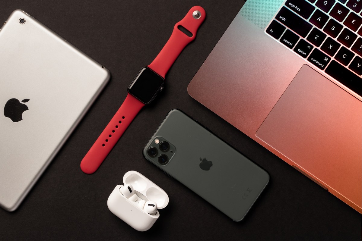 Apple slaat voorraden op omdat het zich schrap zet voor 'aanzienlijke aanbodbeperkingen'