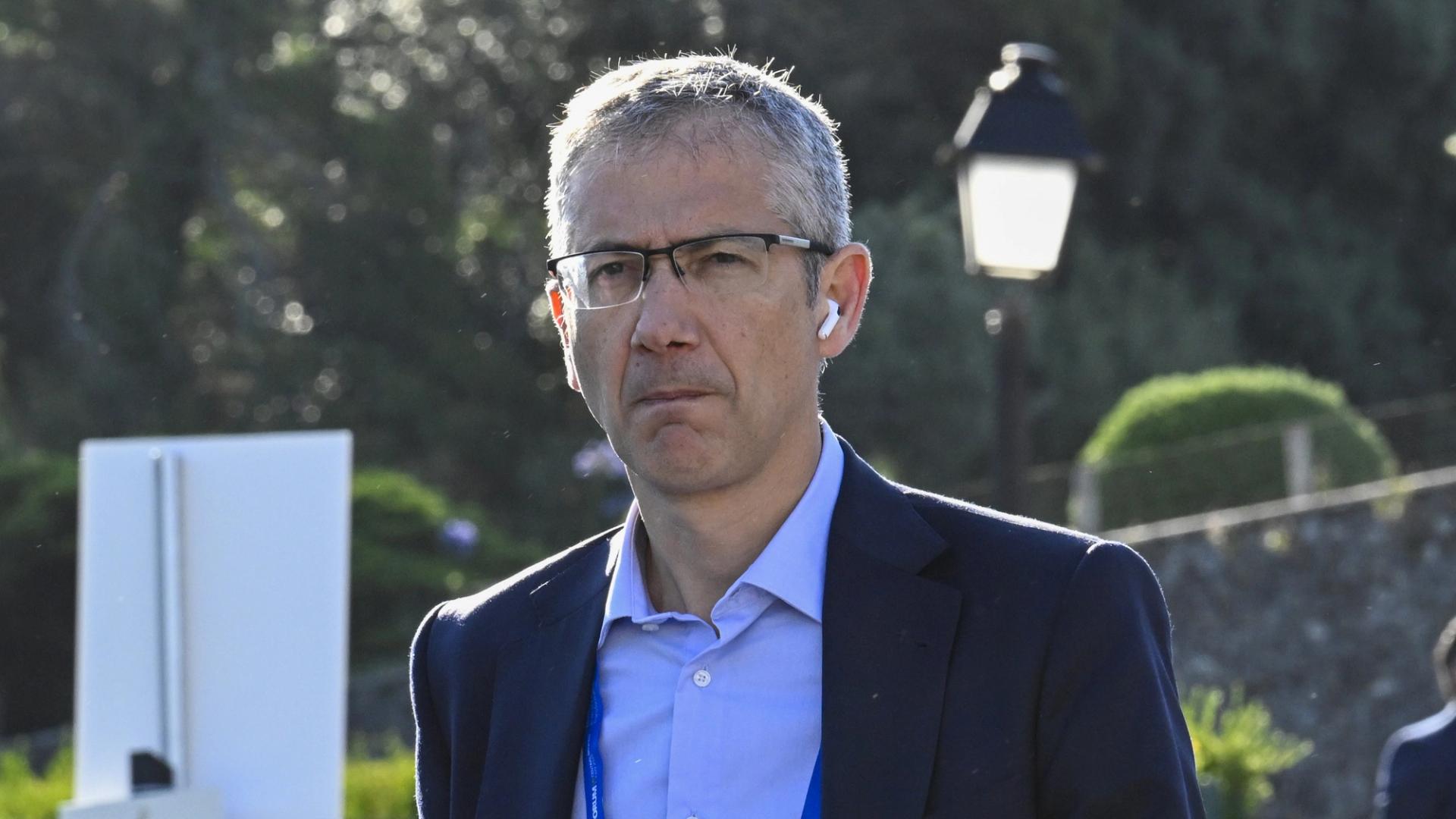 De mondiale regelgeving voor stablecoins vertraagt, wat de BIS ertoe aanzet om aan te dringen op samenwerking om fragmentatierisico’s te voorkomen