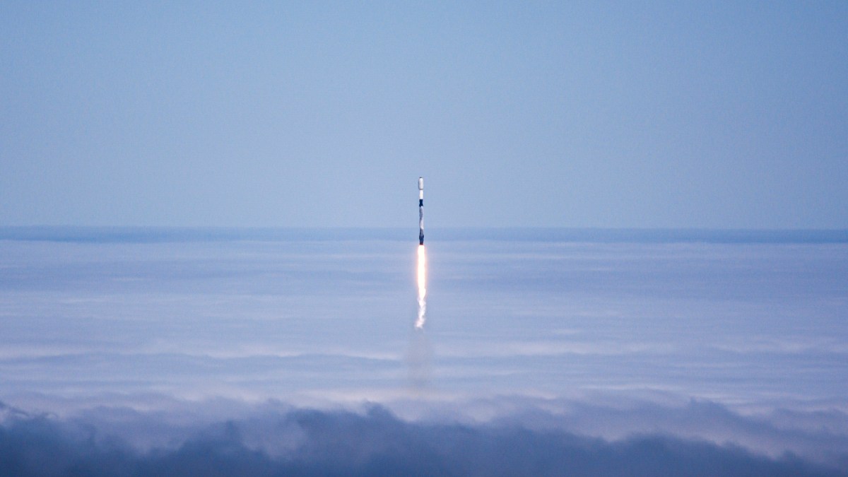 SpaceX prijst aandelen officieel op $ 135 tijdens de grootste beursintroductie ooit