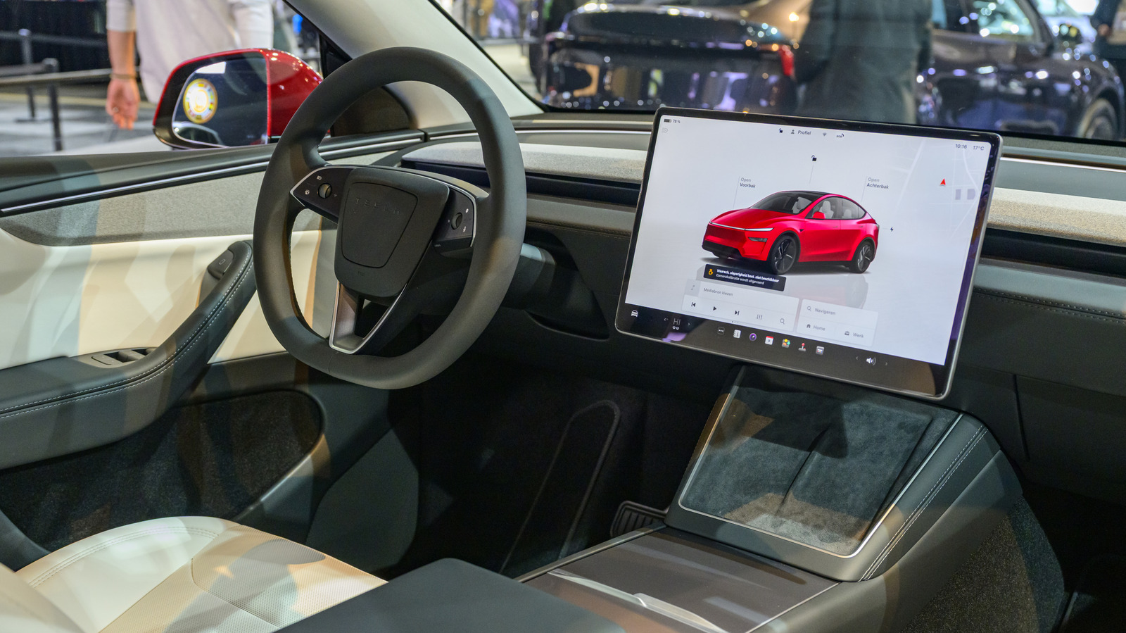 Tesla schikt rechtszaak over dodelijk ongeval met voetgangers waarbij volledig zelfrijdend kan worden gereden
