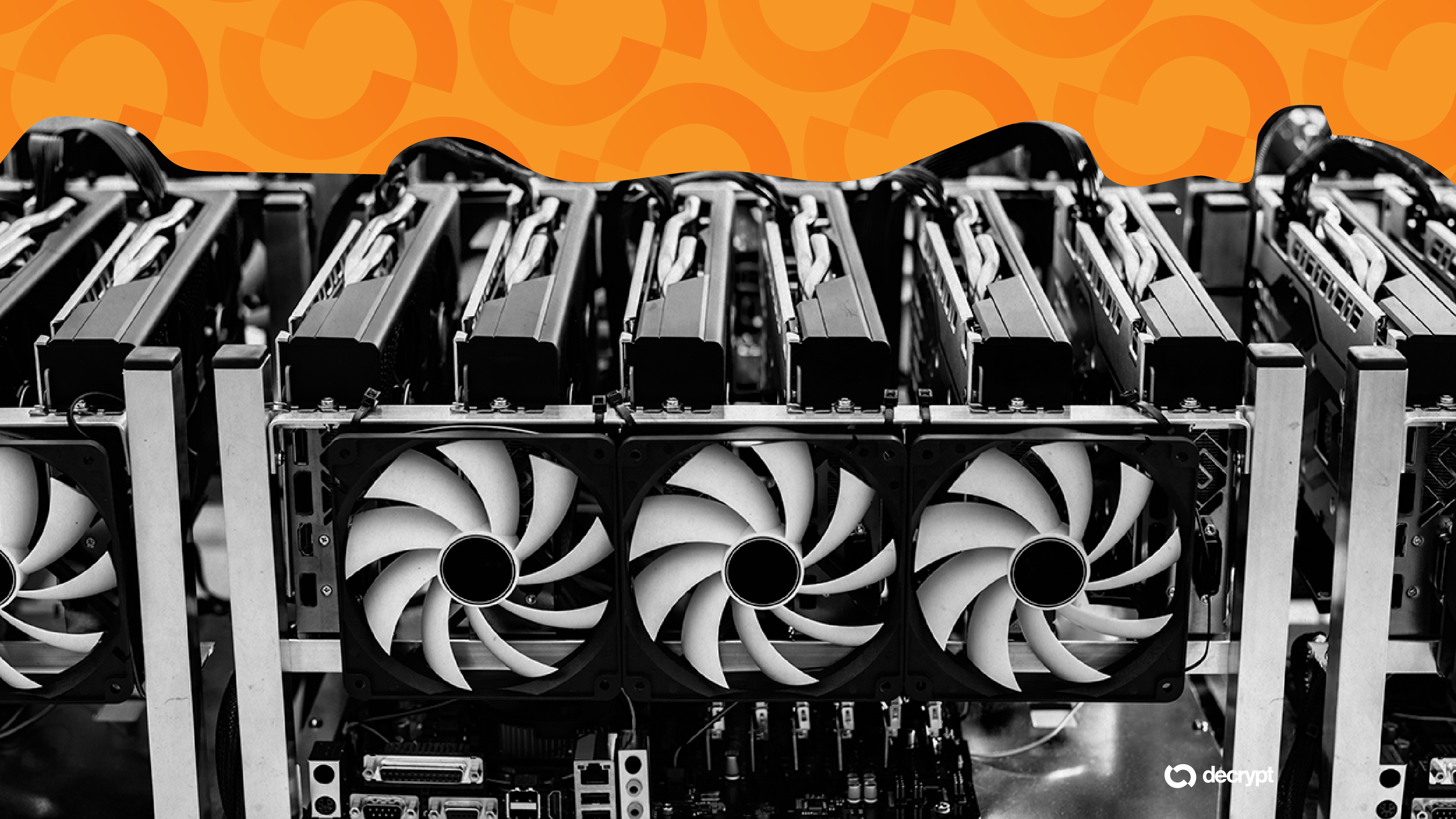 De aandelen van Riot Platforms stijgen terwijl Bitcoin Miner datacenterinkomsten rapporteert en de AMD-deal verdubbelt