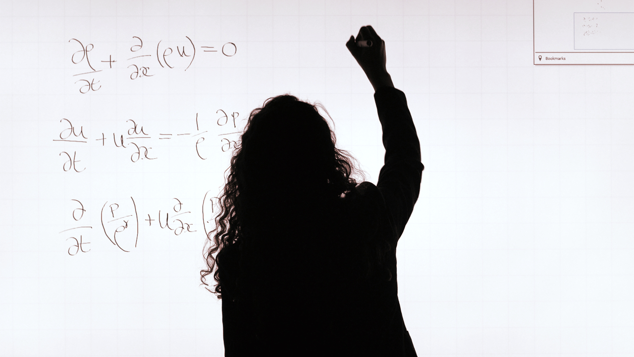 OpenAI Says a Secret AI Model Cracked Hundreds of Open Math Problems in One Prompt—Mathematicians Want Receipts