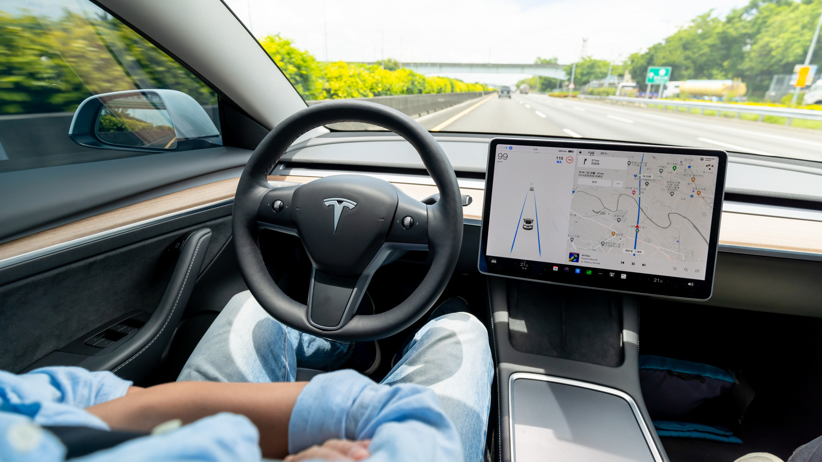 NTSB-onderzoekers bevestigen dat Tesla-chauffeur het Full Self-Driving-systeem heeft genegeerd bij een dodelijk ongeval