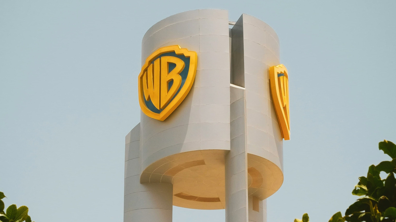 Staatsagenten spannen een rechtszaak aan om de fusie tussen Paramount en Warner Bros. Discovery te blokkeren