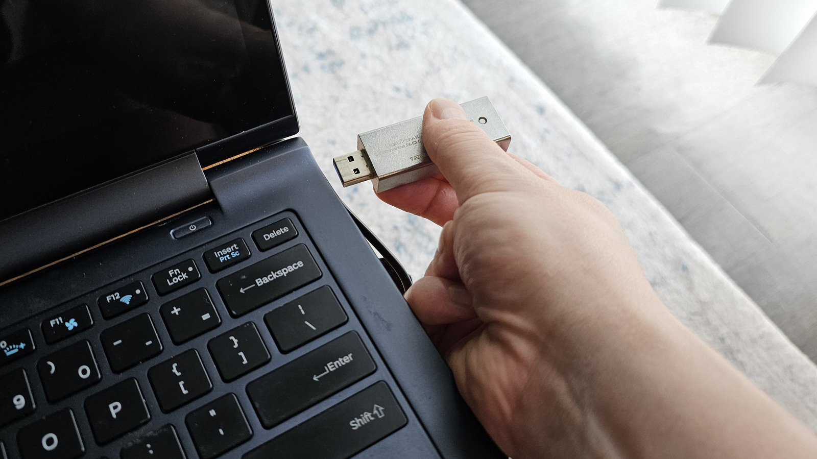 Hier leest u hoe u een USB-station formatteert in Windows