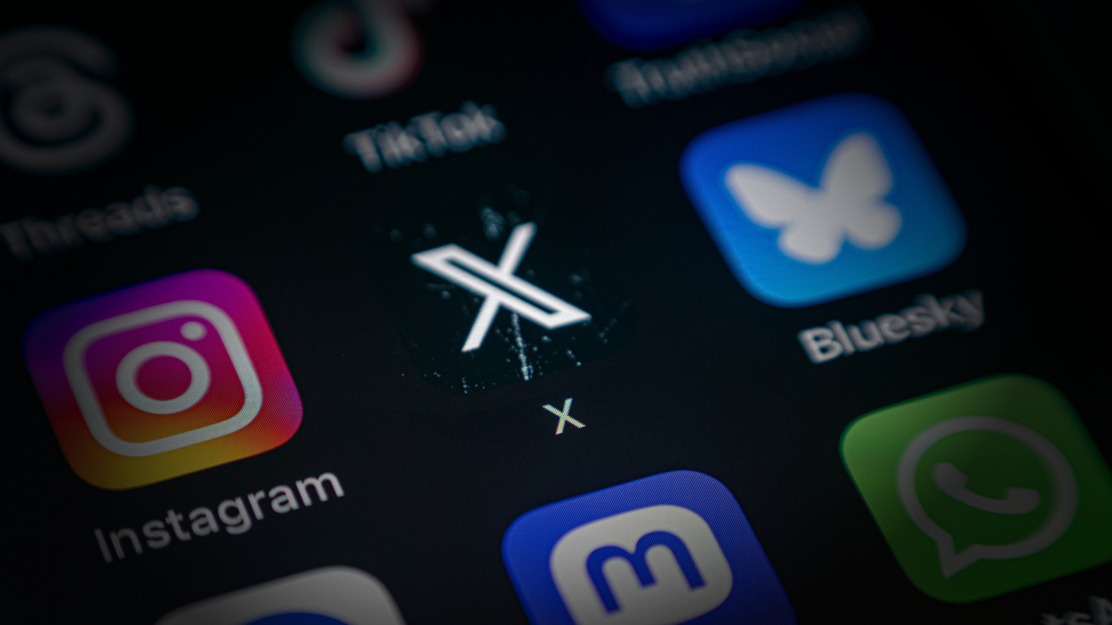 X vervangt het delen van inkomsten door een nieuw beloningsprogramma voor originele inhoud