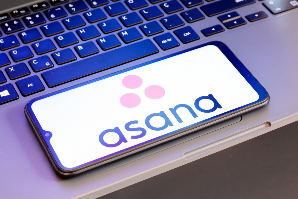 Asana neemt agent-bouwer StackAI zonder code over