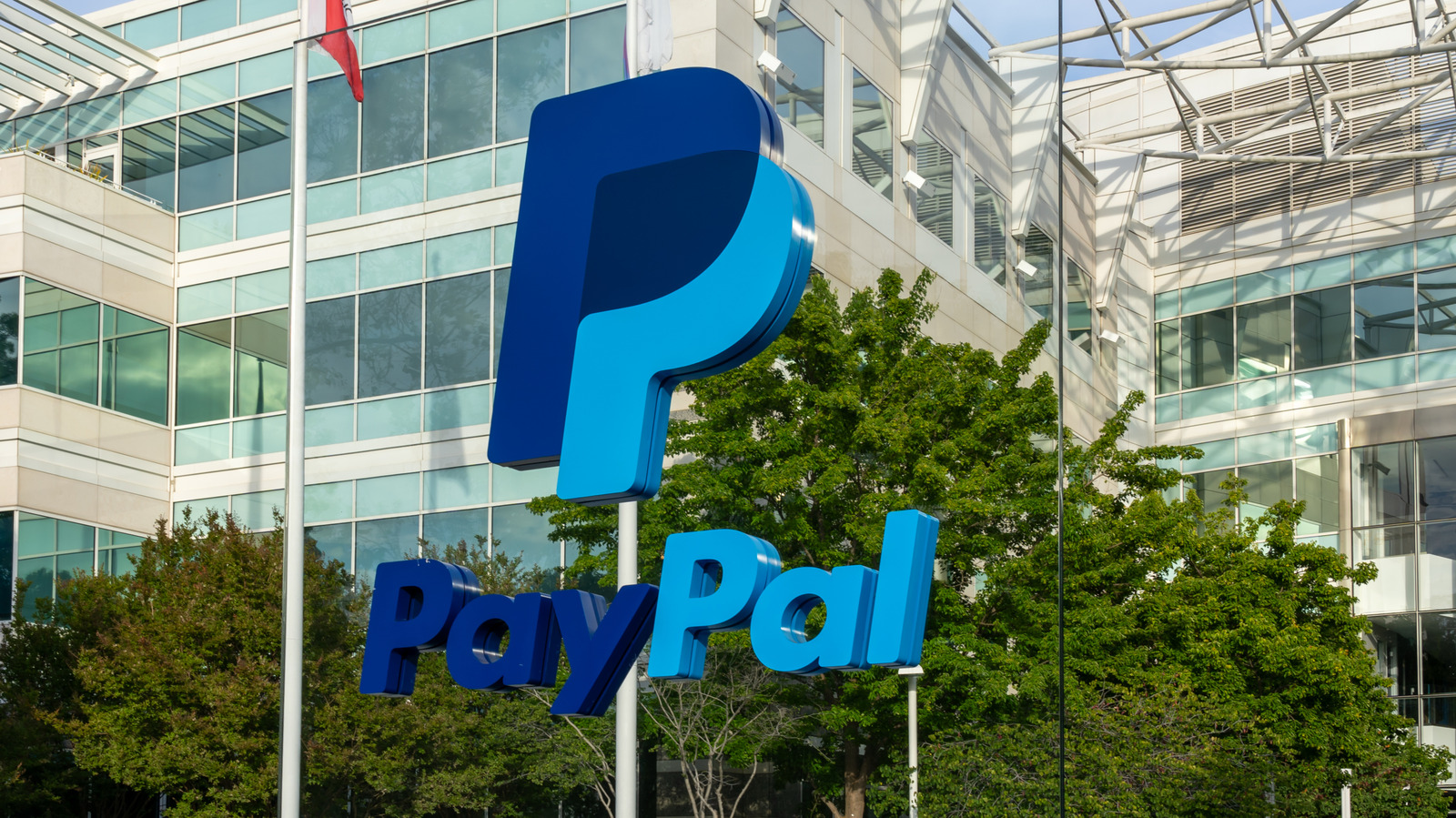 Stripe is naar verluidt in gesprek om PayPal over te nemen