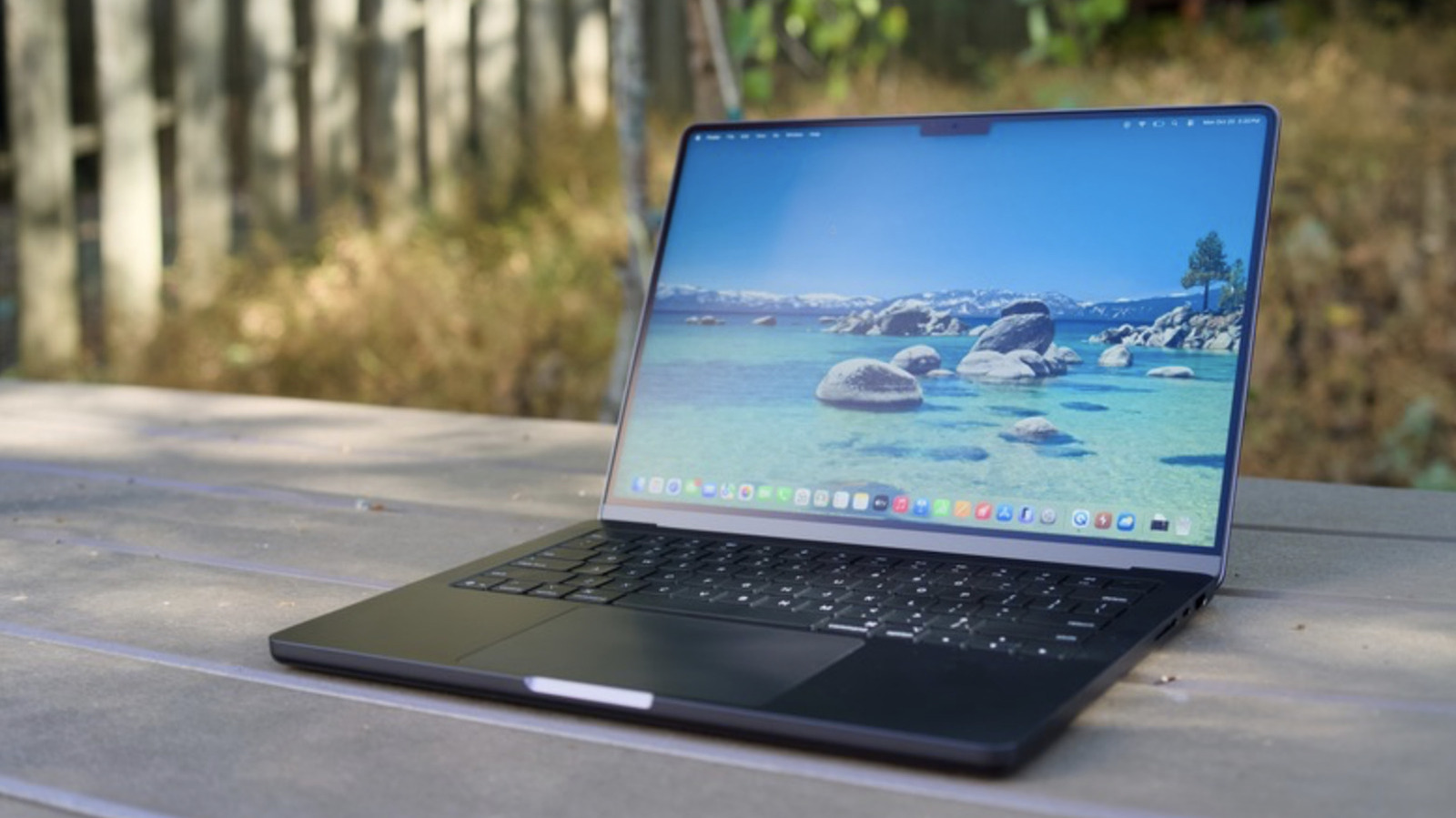Apple plant naar verluidt volgend jaar een visuele vernieuwing van de instapmodel MacBook Pro