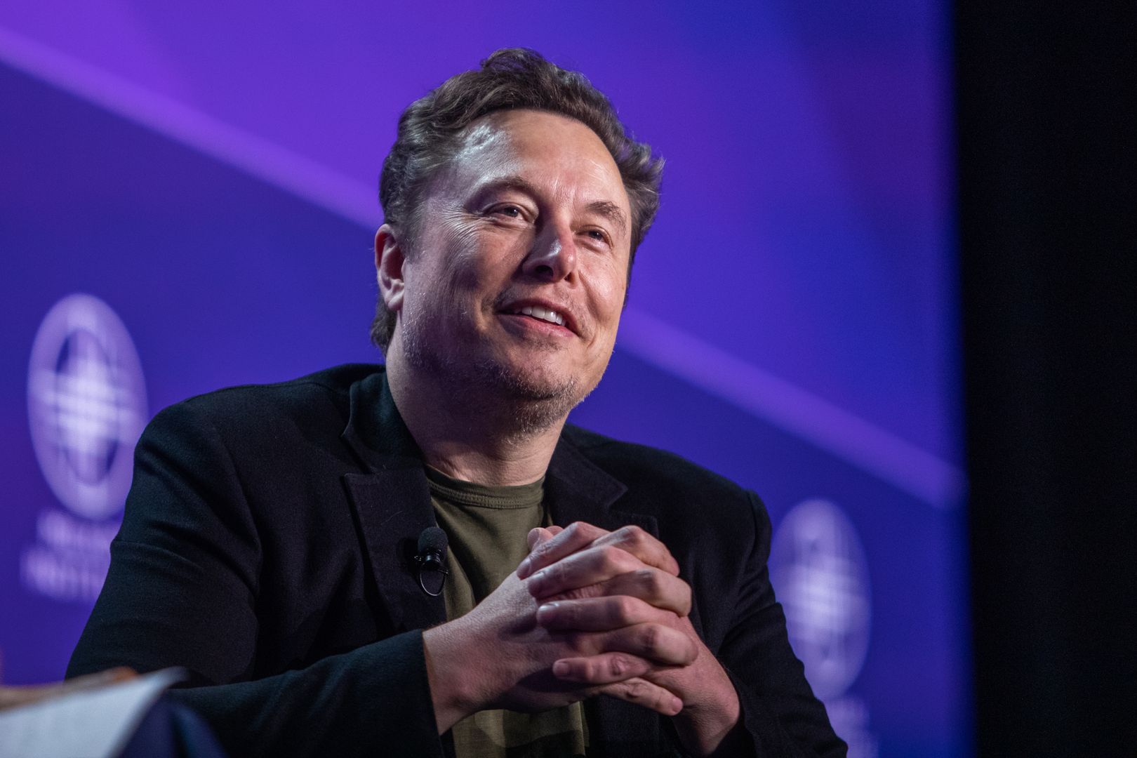 Elon Musk's SpaceX prijst aandelen op $135, wat $75 miljard opbrengt bij de grootste beursintroductie ooit